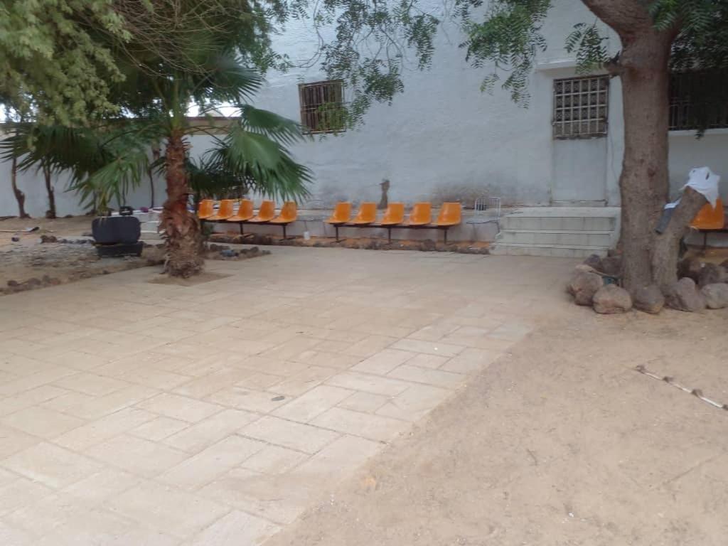 Auberge-Camping Africa Escale นูแอกชอต ภายนอก รูปภาพ